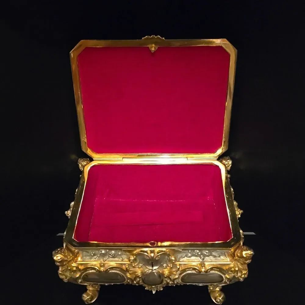 EARHAD & SOHNE VINTAGE CASKET JEWLERY BOX!Elegant Gold and Silver Decorative Box - Picture 15 of 15